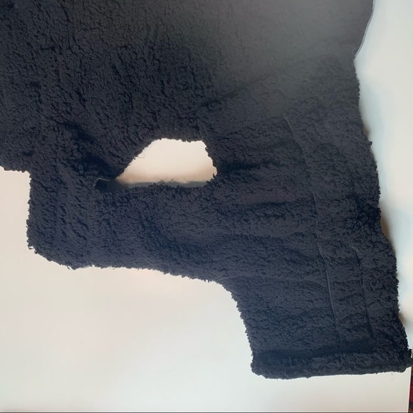 GOOD2GO Warm & Waggin’ PETS all weather parka (M) - Picture 7 of 7